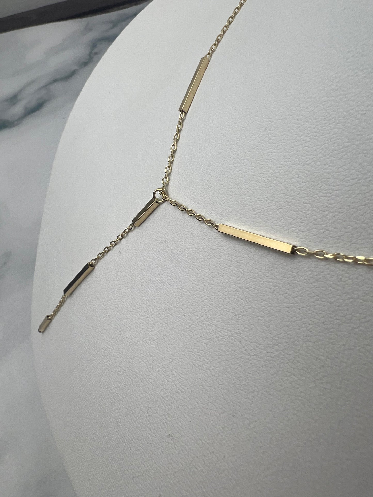 Szögletes betétes csüngős arany nyaklánc