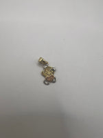 Maci alakú arany medál