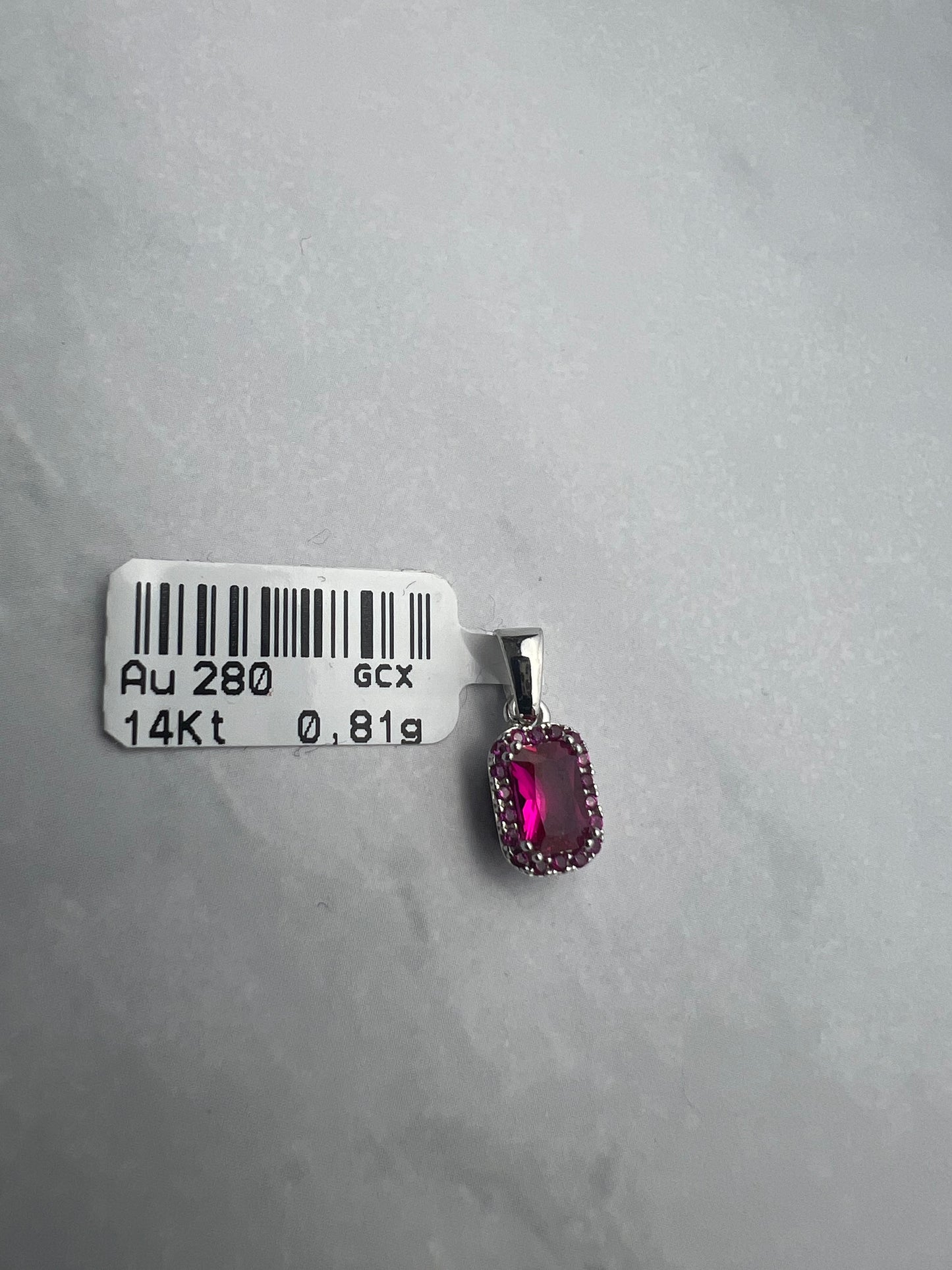Ciklámen színű, téglalap alakú cirkónia köves fehérarany medál