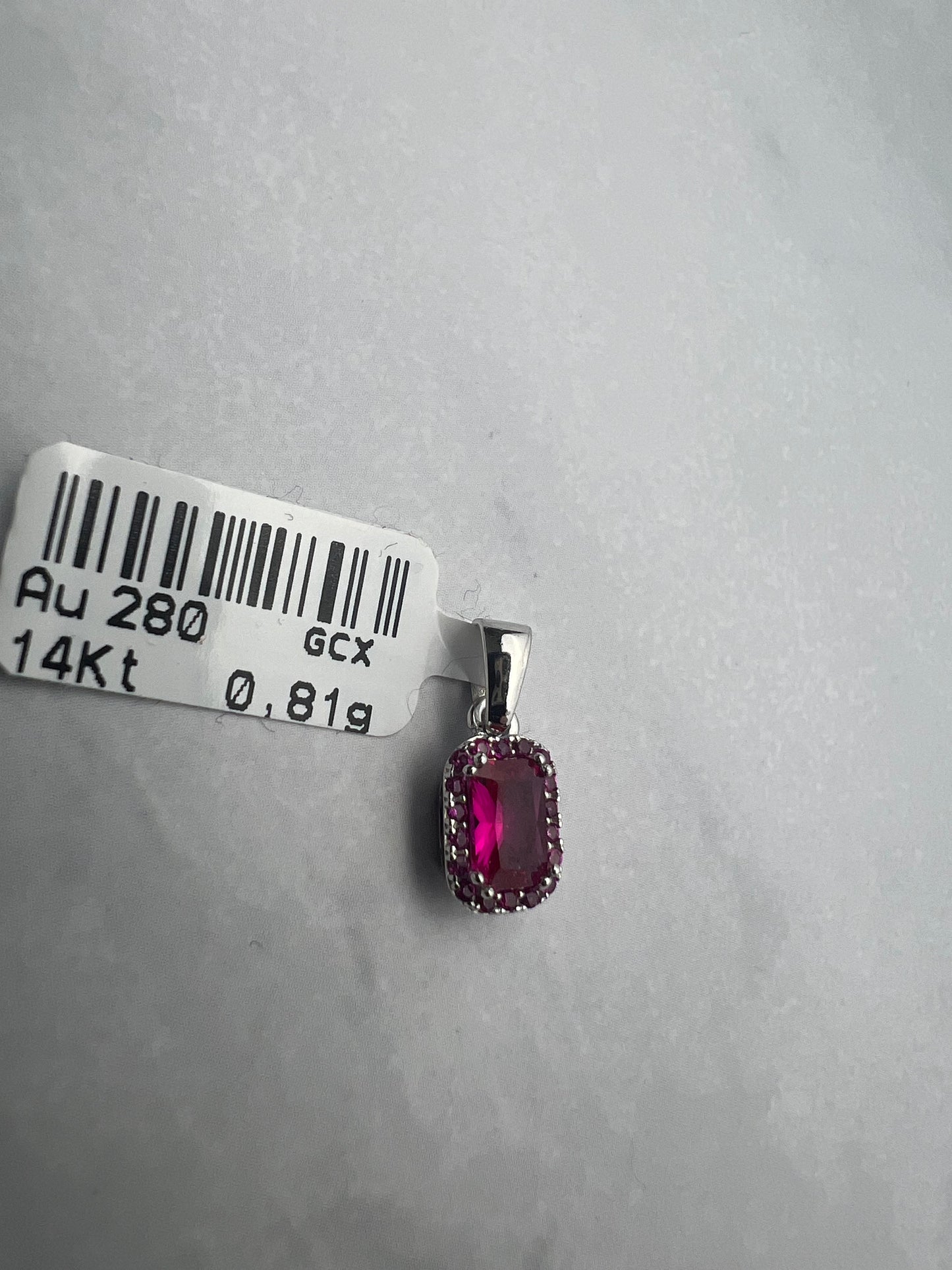 Ciklámen színű, téglalap alakú cirkónia köves fehérarany medál