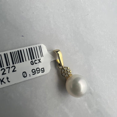 Gyöngyös arany medál pici fehér cirkónia kövekkel