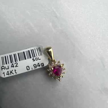 Szives arany medál ciklámen és fehér színü cirkónia kövekkel