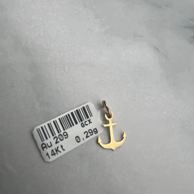 Horgony alakú arany medál