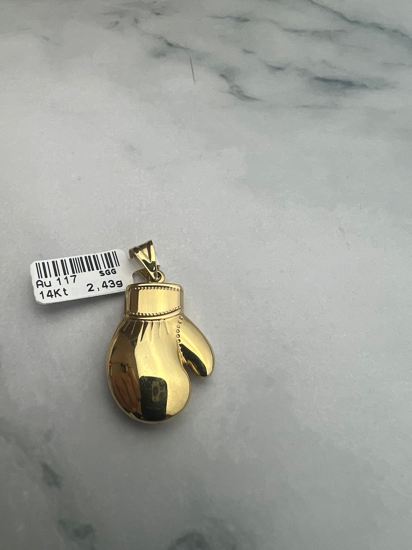 Boxkesztyű arany medál