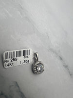 Köves fehérarany medál cirkónia kövekkel