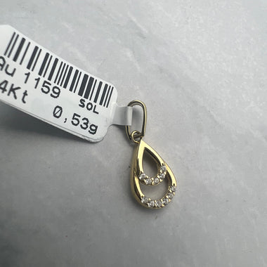 Különleges alakú sárgaarany medál cirkónia kövekkel