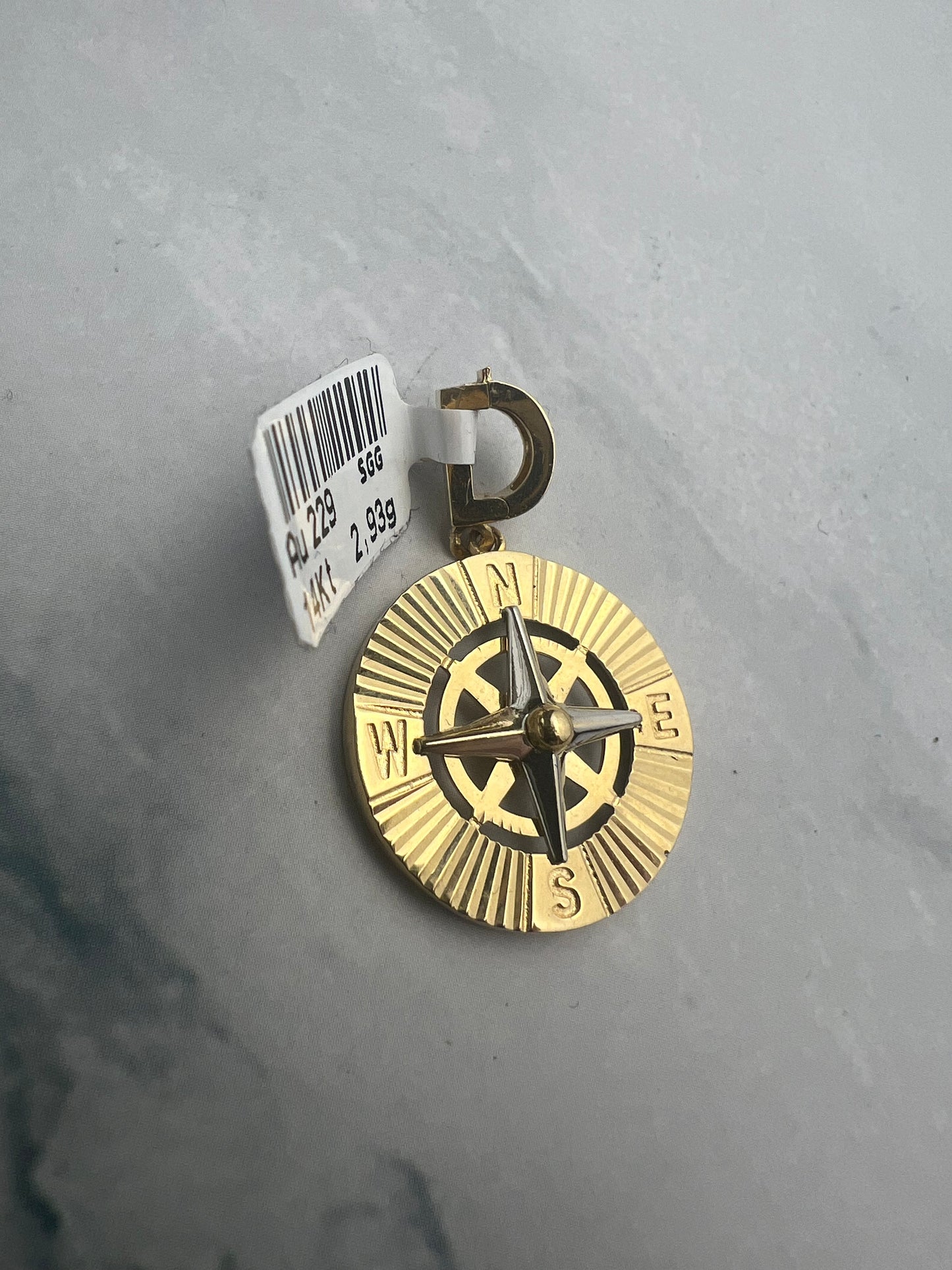 Iránytű arany medál