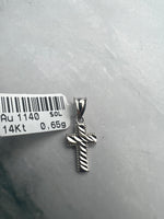 Kereszt medál fehéraranyból