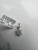 Fehérarany medál cirkónia kövekkel