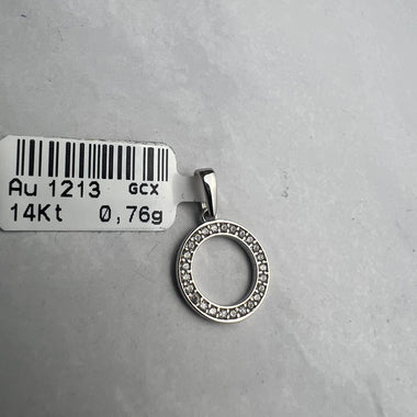 Kör alakú fehérarany medál cirkónia kövekkel
