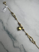 Karlánc tricolor, sárgaarany dominanciával, középen szívvel