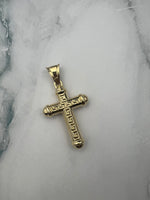 Kisebb méretű görög mintás arany kereszt medál