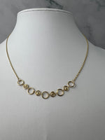 Gömb és karika betétes arany nyaklánc