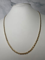 Háromszög szemes fűzött fazonú arany nyaklánc