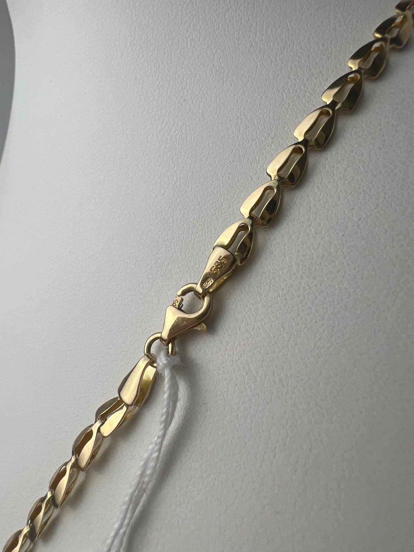 Háromszög szemes fűzött fazonú arany nyaklánc