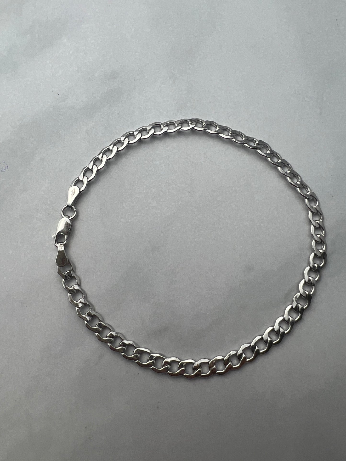 Pancer fazonú fehérarany karlánc