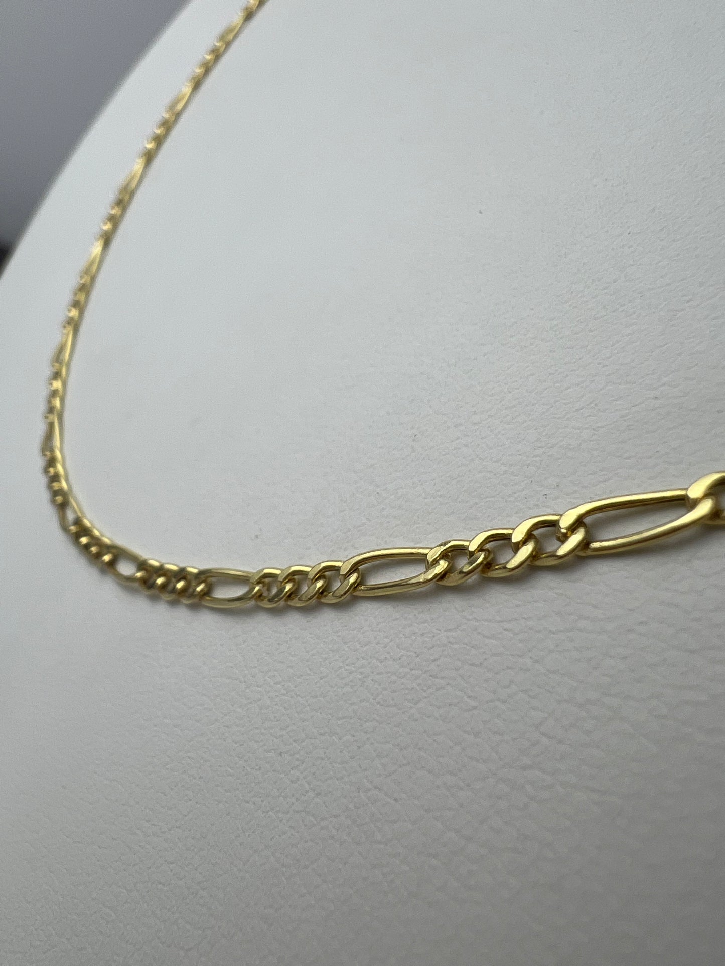 Figaro fazonú arany nyaklánc