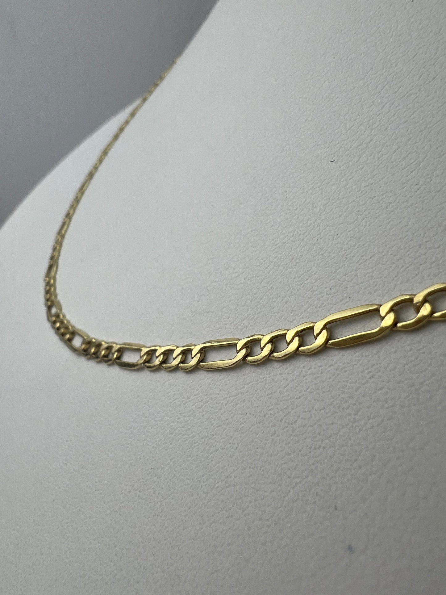 Figaro fazonú arany nyaklánc