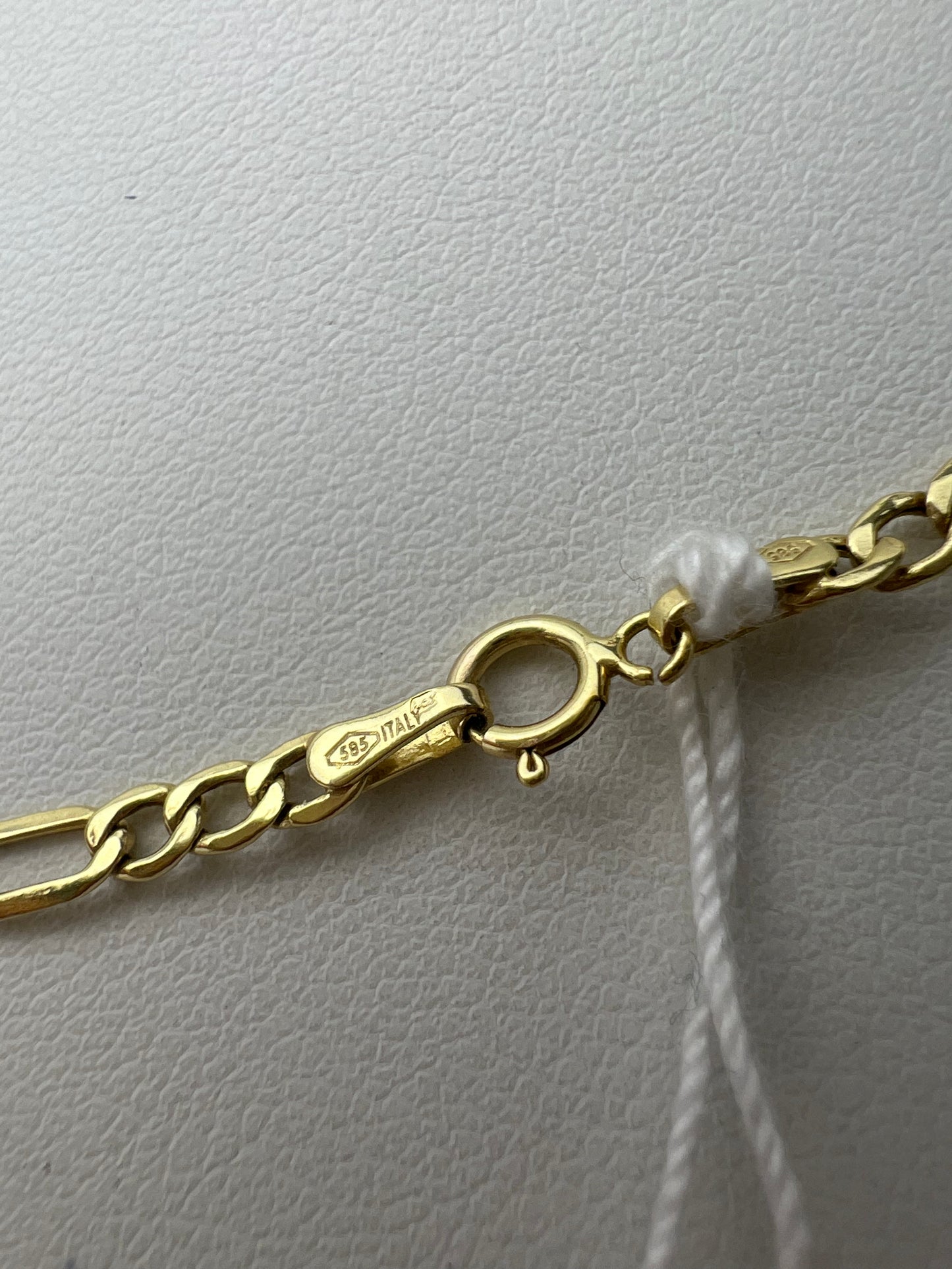 Figaro fazonú arany nyaklánc