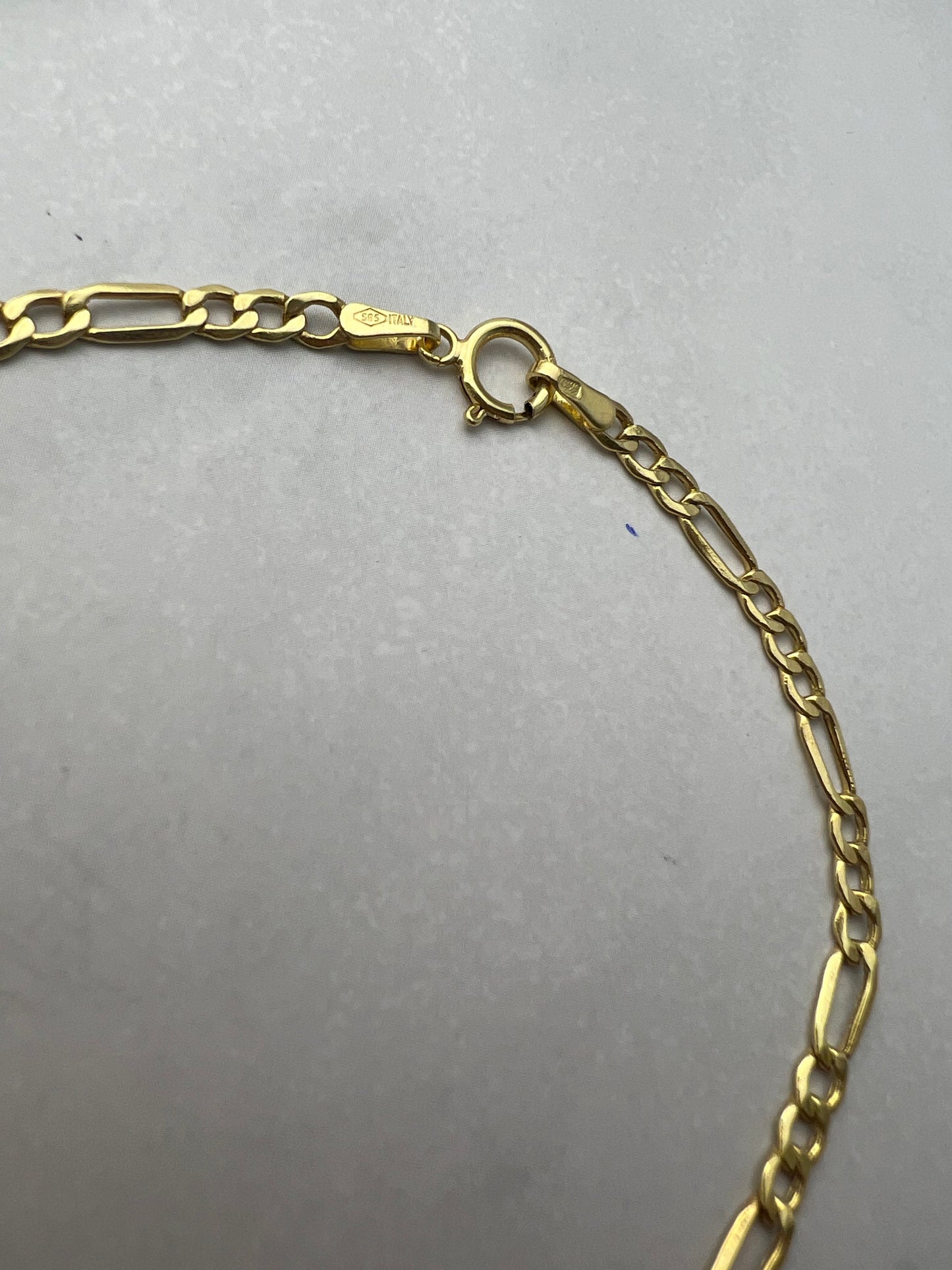 Figaro fazonú arany karlánc