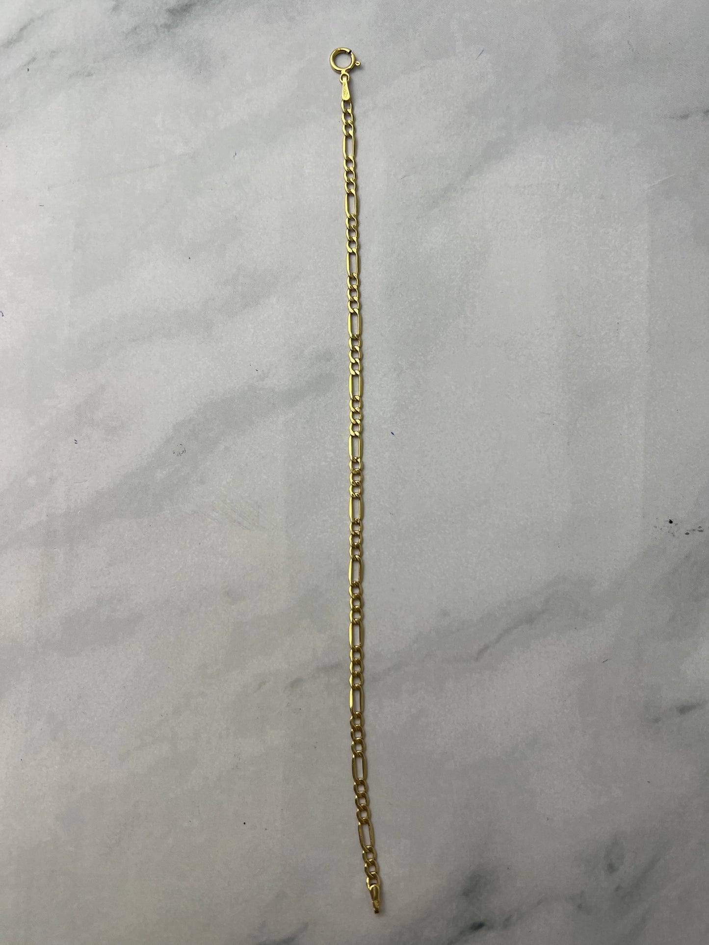 Figaro fazonú arany karlánc